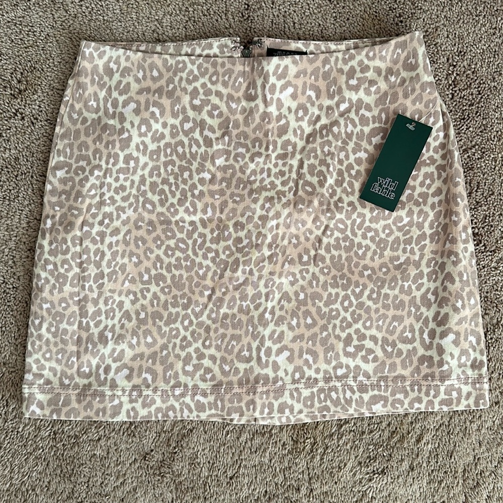 Wild Fable leopard skirt